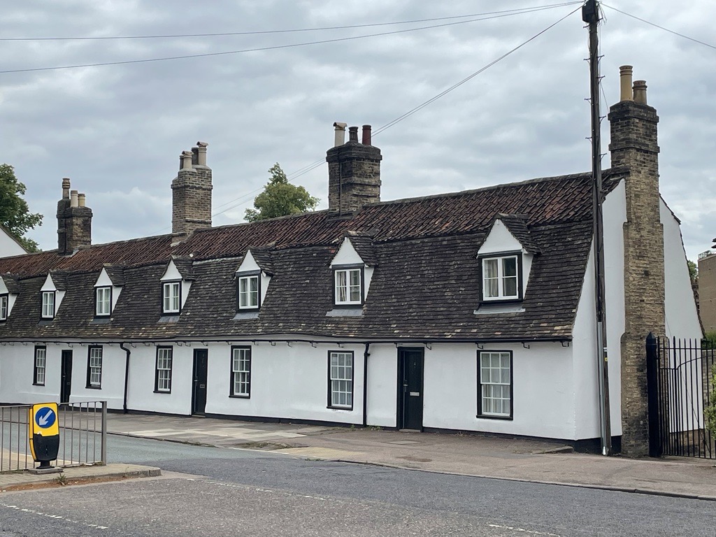 4-8 Chesterton Road
